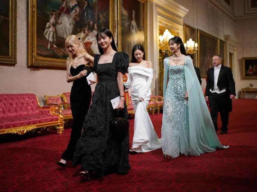 Tampil Anggun, Intip Momen BLACKPINK Saat Acara Korean State Banquet di Istana Buckingham