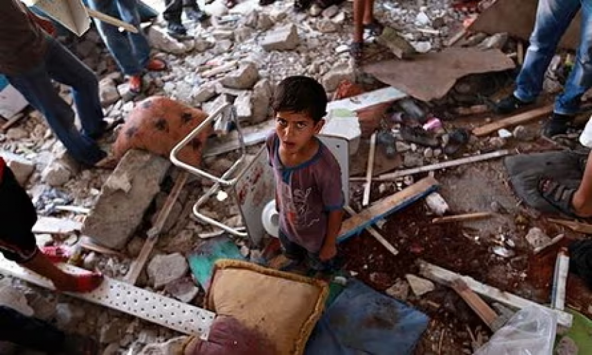 Sehari Sebelum Gencatan Senjata Sementara, Israel Hancurkan Sekolah PBB di Gaza!
