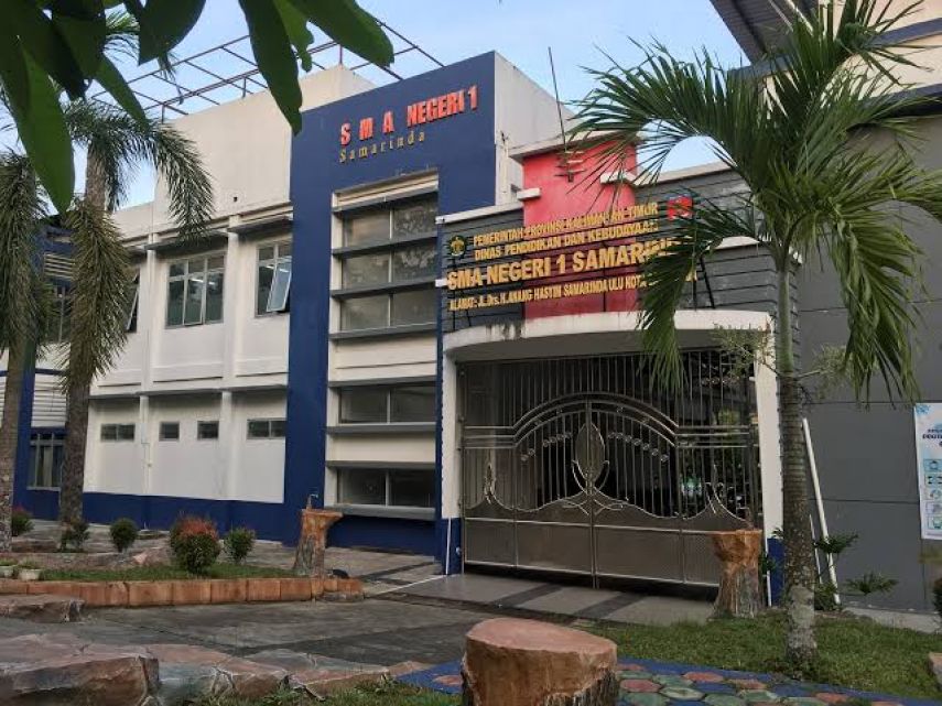 SMA 1 Samarinda Perbaiki Gedung Perpustakaan untuk Maksimalkan Minat Baca dan Kegiatan Positif Lainnya