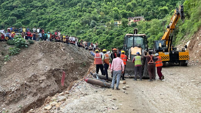 Proyek Narendra Modi Runtuh, 40 Pekerja Terjebak di Reruntuhan Terowongan