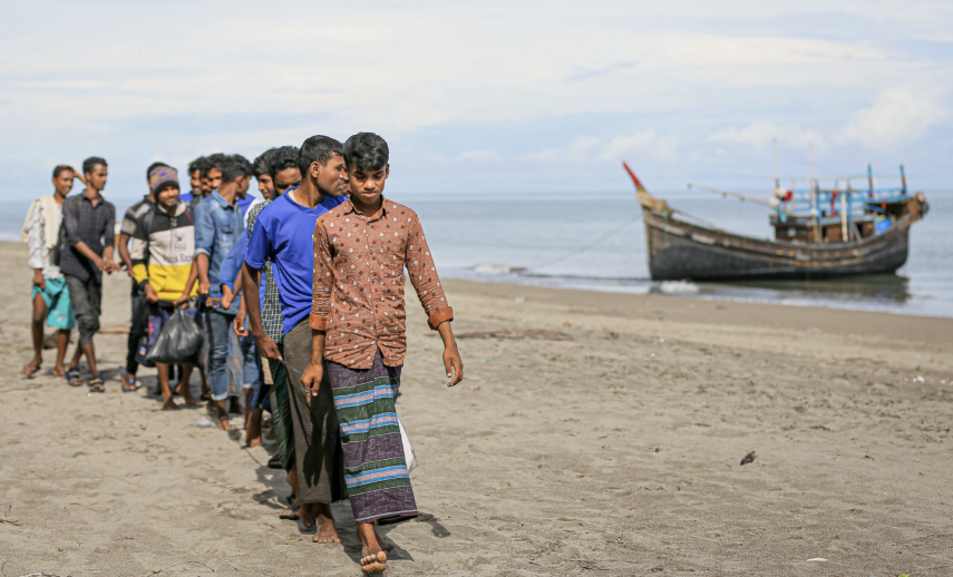 Belasan Pengungsi Rohingya yang Terlantar di Pekanbaru Dievakuasi ke Rumah Detensi Imigran