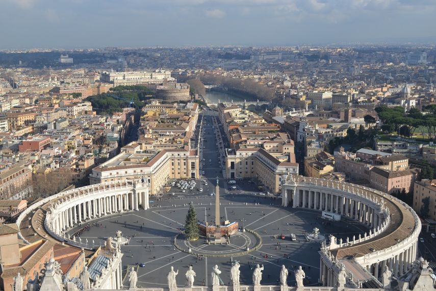 Klarifikasi Dubes RI untuk Vatikan: Gereja Katolik Tetap Tidak Merestui Perkawinan Sesama Jenis