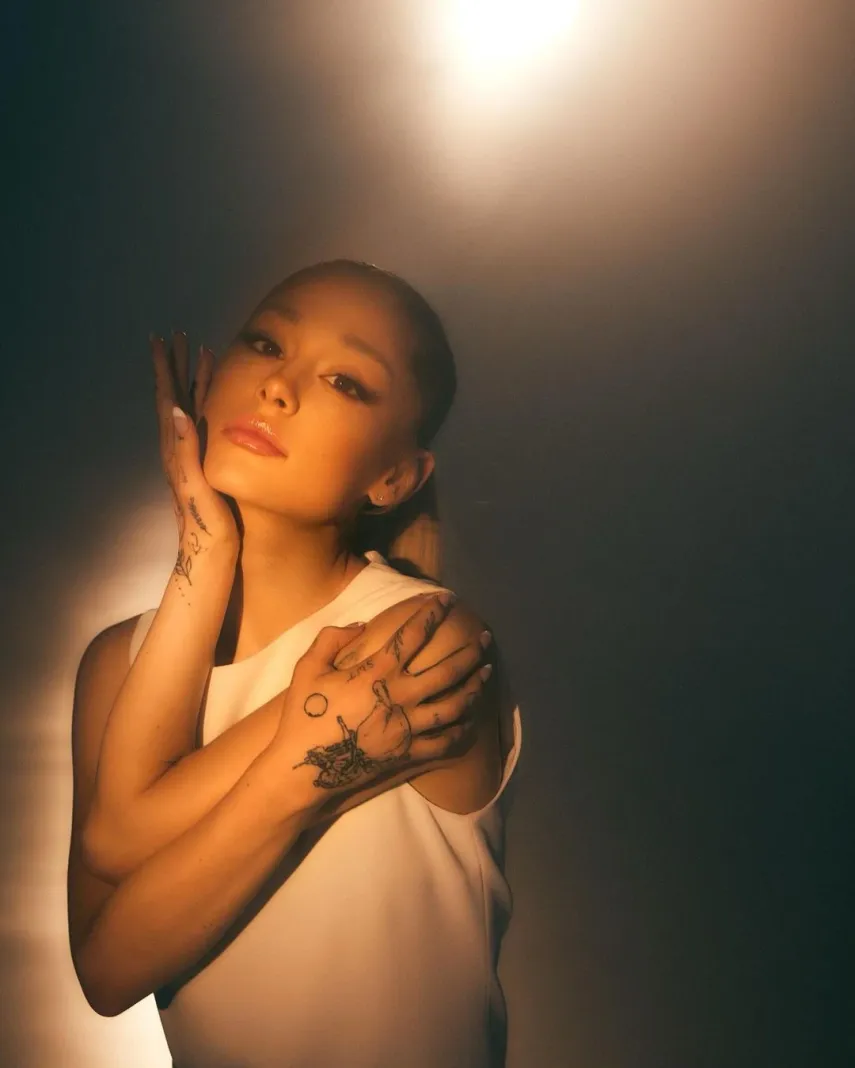 Lirik Lagu Yes, And?  - Ariana Grande Lengkap Terjemahan Indonesia