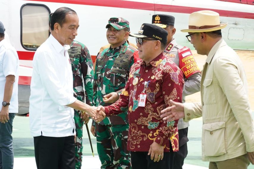 Pj Bupati PPU Makmur Marbun Dampingi Presiden Jokowi Groundbreaking Sejumlah Bank di IKN