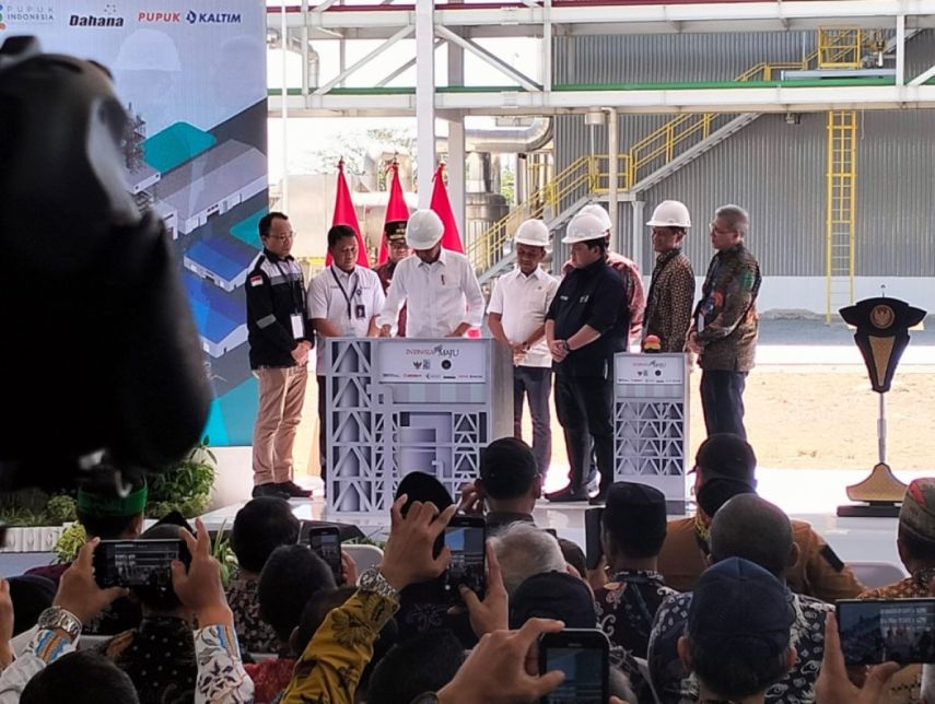 Resmikan Pabrik Amonium Nitrat di Bontang, Jokowi Harap Bisa Tingkatkan Kemandirian Industri dan Kurangi Impor