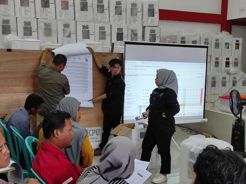 11 Kecamatan di Kukar Mulai Rapat Pleno Rekapitulasi Perhitungan Suara Pemilu