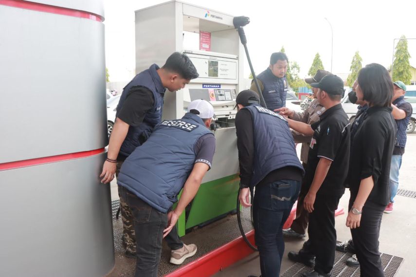 Polresta Samarinda Sidak SPBU, Antisipasi Kecurangan Penjualan BBM Jelang Mudik Lebaran 2024