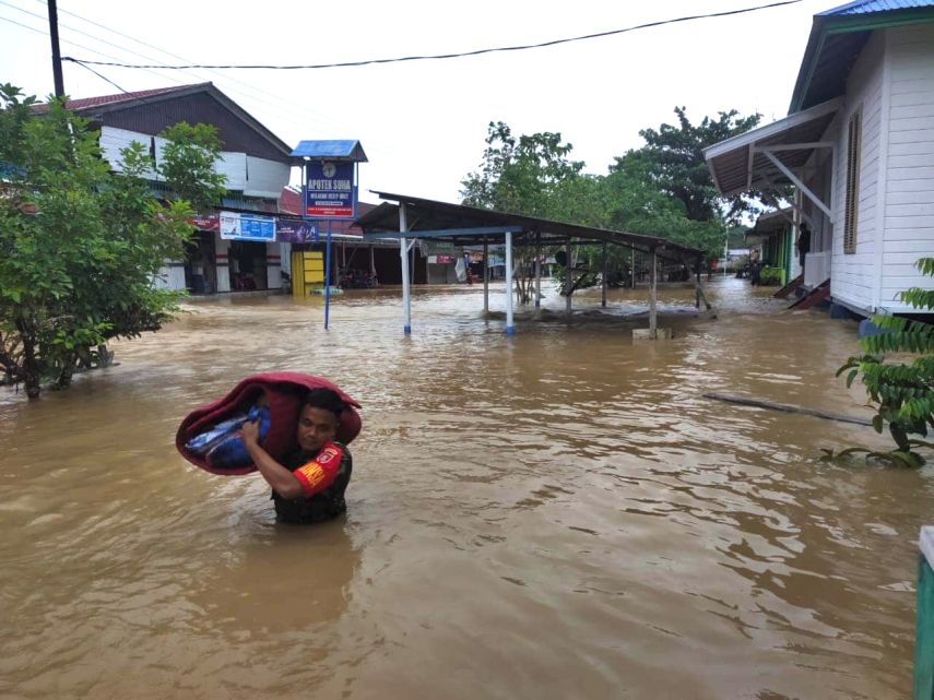 Banjir di Mahakam Ulu Berangsur Surut, Masih Ada 403 Rumah dan 12 Perkantoran Terendam