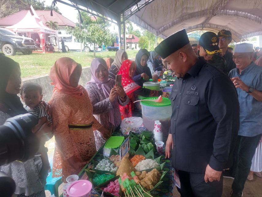 Jaga Tradisi dan Perkuat Ketahanan Pangan, Bupati Kukar Apresiasi Festival Cenil di Desa Kota Bangun III