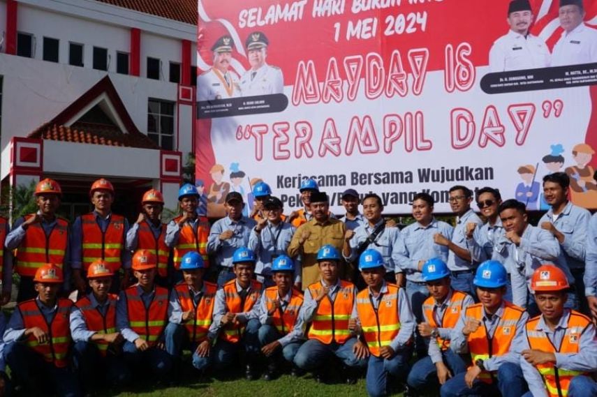 Peringati Hari Buruh, Edi Damansyah Tekankan Pentingnya Sinergi Buruh dan Pengusaha di Kukar