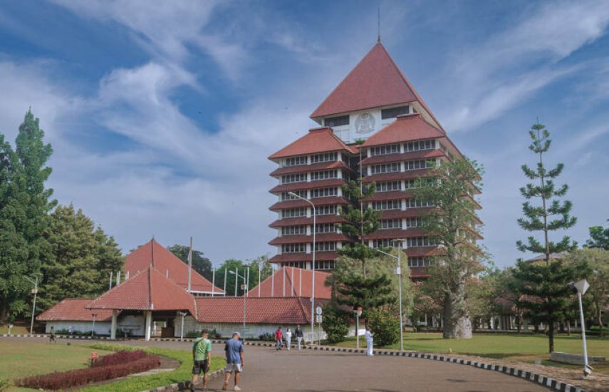 10 Universitas Negeri di Indonesia dengan Biaya UKT Termahal