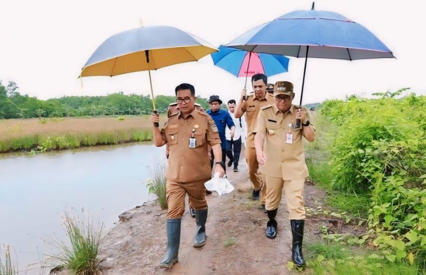 Dorong Kemajuan Pertanian Kaltim, Akmal Malik Siap Bangun Jalan dan Beri Bantuan di Tambak Labangka