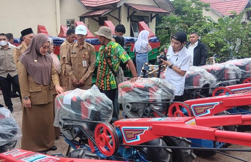 63 Kelompok Tani Terima Bantuan Alsintan dari Pemkab Berau