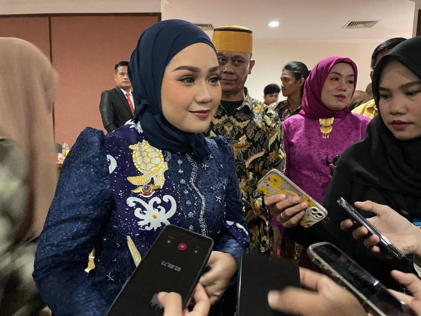 Oktavia, Anggota DPRD Berau Termuda dari Partai Nasdem