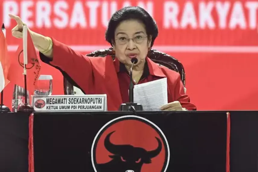 Gebrak Meja Imbas Isu Perebutan Partai, Megawati Siap Pimpin Kembali PDIP!