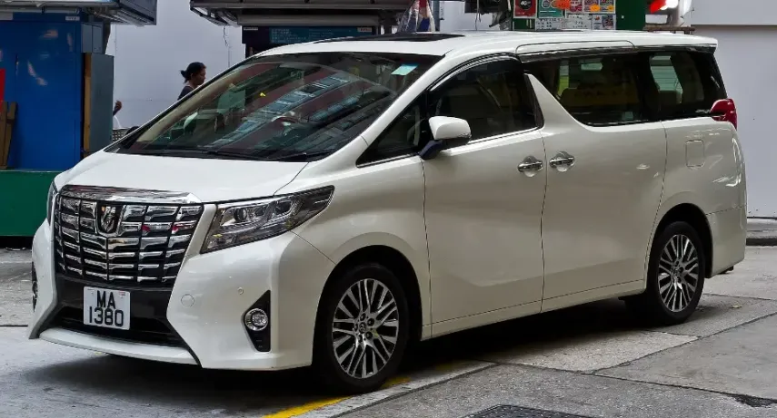 Tepis Isu Sewa 100 Alphard, Pemerintah Gunakan Bus untuk Transportasi Utama HUT RI ke-79 di IKN