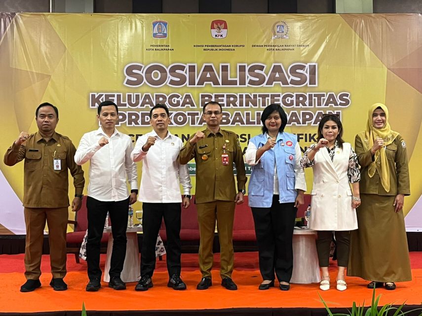 Alwi Buka Sosialisasi Keluarga Berintegrasi DPRD Balikpapan, Tekankan Pentingnya Pencegahan Korupsi di Tingkat Daerah