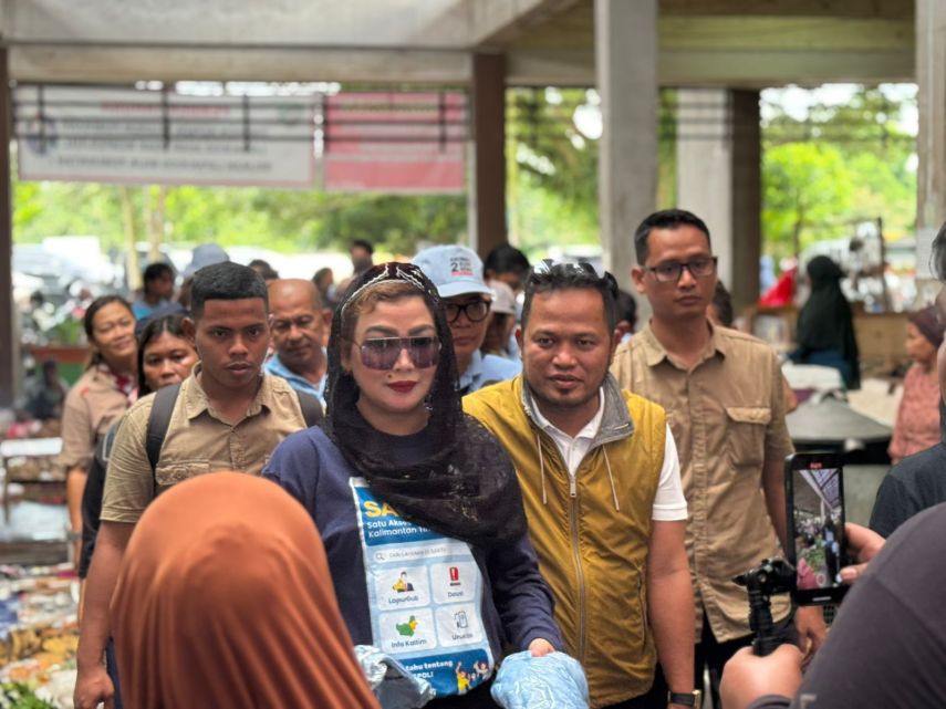 Rudy Mas’ud Kunjungi Pasar Induk PPU, Soroti Lapak Kosong dan Ajak Dukung Program “Gratis Pol”