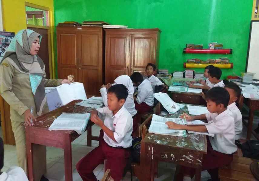 Guru Diharapkan Jadi Benteng Moral bagi Siswa di Tengah Ancaman Pengaruh Negatif