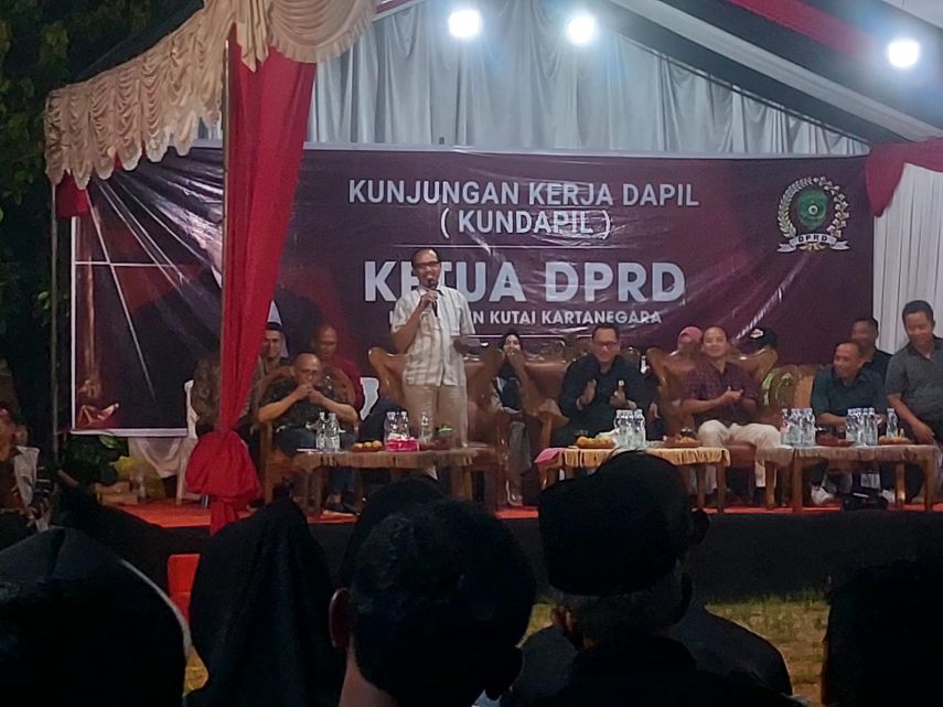 Turun Langsung ke Daerah, Kepala Distanak Kukar Serap Keluhan Pertanian di Kelurahan Maluhu