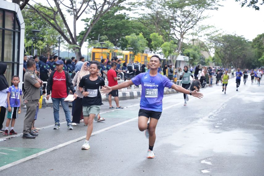 Meriah dan Penuh Semangat, Ribuan Peserta Ramaikan Mahakam Korpri Run 5K 2024