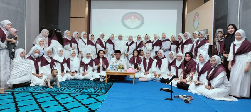 Pererat Silaturahmi, Kalapas Narkotika Samarinda Gelar Majelis Taklim Bersama Dharma Wanita Persatuan