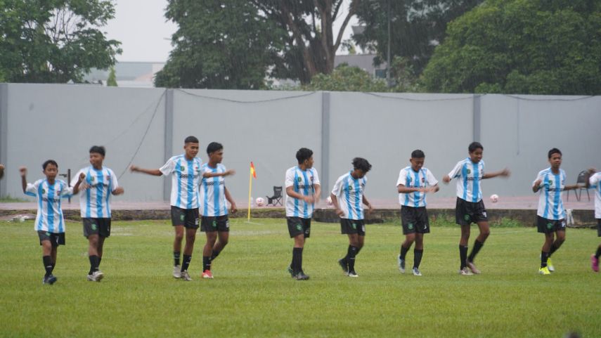 Kejuaraan Sepak Bola U-13 dan U-15 Piala Gubernur Kaltim Resmi Dibuka, Ratusan Atlet Siap Unjuk Gigi