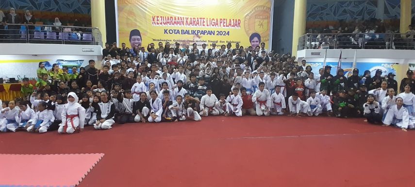 800 Atlet Ikuti Kejuaraan Karate Liga Pelajar Balikpapan 2024