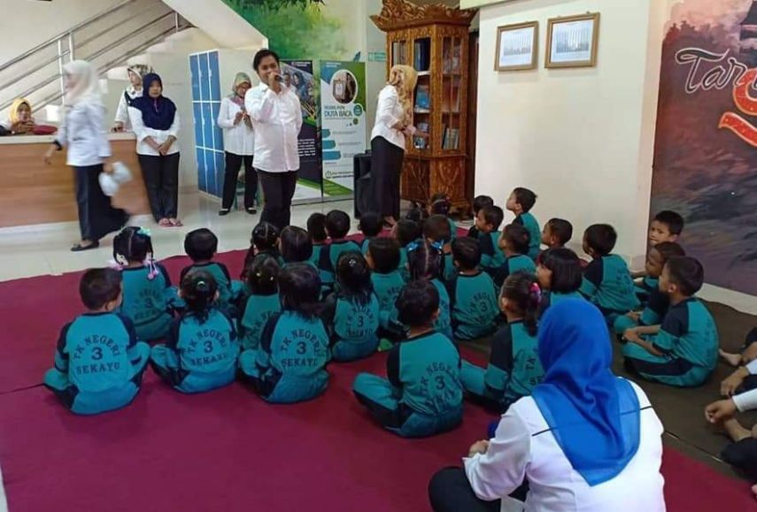 Pendidikan Moral dan Akademik Harus Seimbang, Andi Singkeru Dorong Tradisi Lama Guru