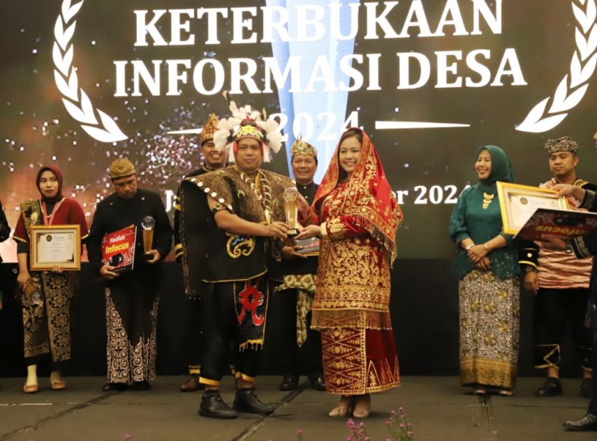 Desa Batuah Raih Peringkat Empat Nasional dalam Keterbukaan Informasi Desa 2024