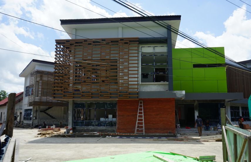 Penyelesaian Kantor Dinkes Berau Dikebut, Penyedia Jasa Sempat Terkendala Stok Material