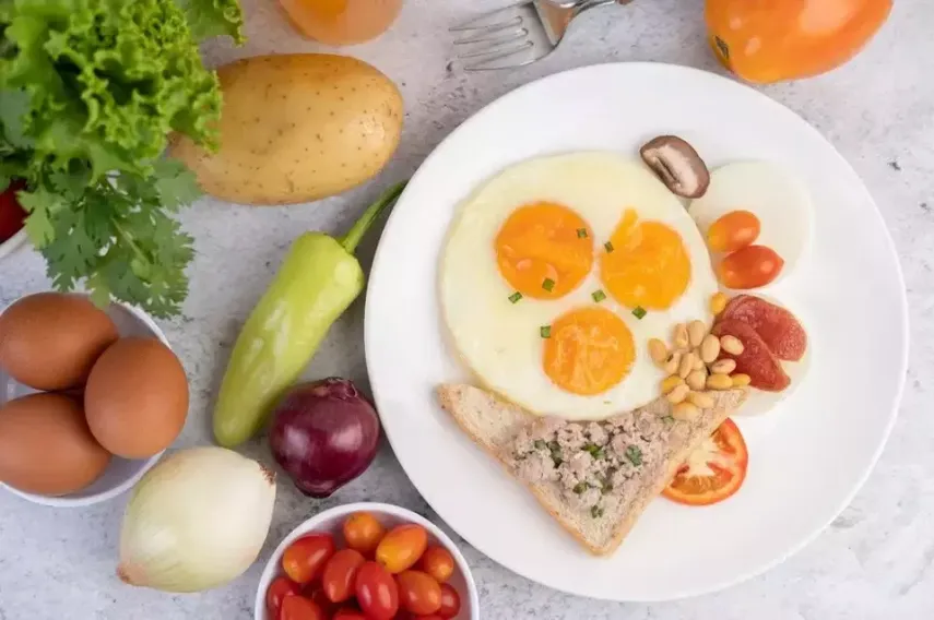 Makan Telur Setiap Hari Bisa Timbulkan Kolesterol? Ini Penjelasannya PAFI Kabupaten Bone