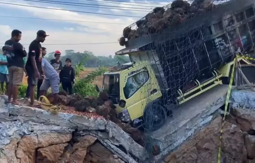 Bikin Macet Panjang dan Ganggu Aktivitas Warga, BPJN Kaltim Janji Percepat Penanganan Longsor di Akses Utama IKN