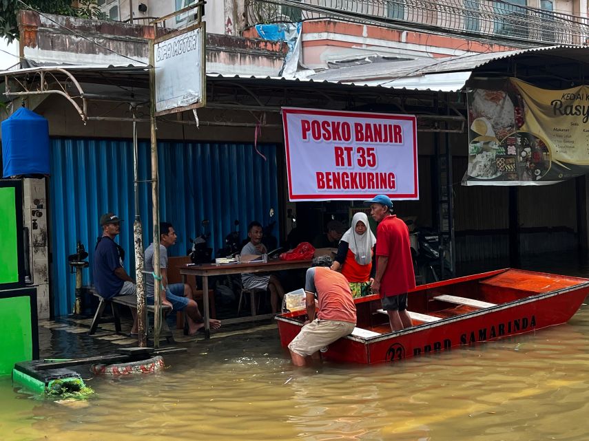 Banjir Parah di Bengkuring Raya, BPBD Siapkan Dapur Umum dan Perahu