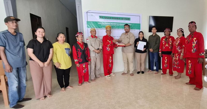 PT Silva Rimba Lestari Dukung Pelestarian Budaya Dayak Tunjung Lewat Program CSR