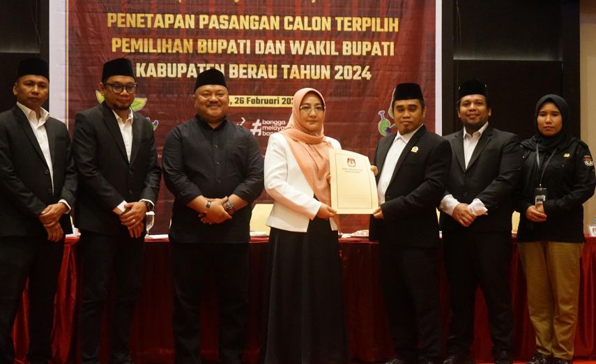 KPU Berau Tetapkan Sri Juniarsih-Gamalis sebagai Bupati dan Wakil Bupati Terpilih 2025-2030