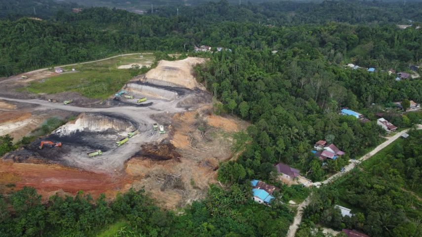 Mimpi Buruk Warga Sanga Sanga, Hadapi Kebisingan Tambang Jarak 30 Meter dari Pemukiman