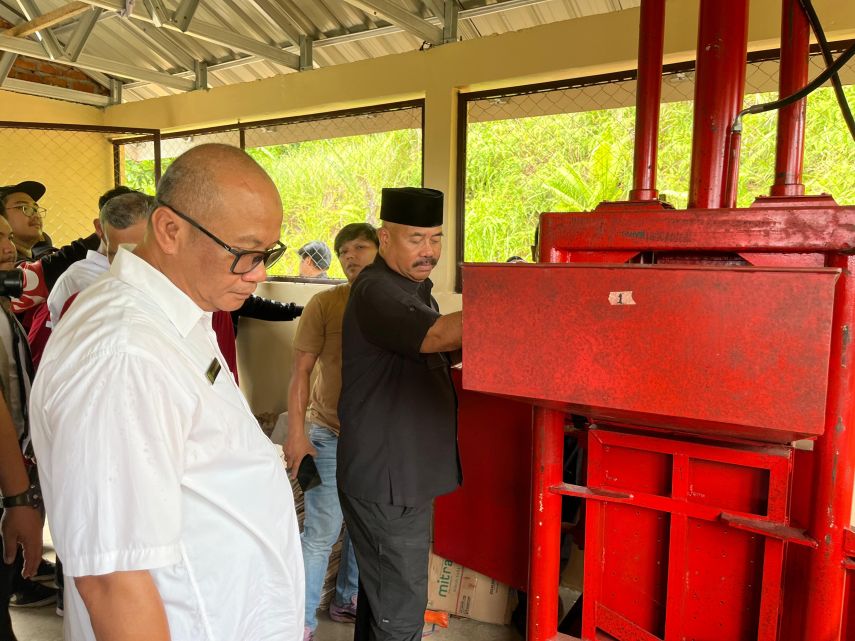 Bank Sampah Asri Bukit Biru Diresmikan, Bupati Kukar Ajak Warga Ubah Jadi Peluang Ekonomi