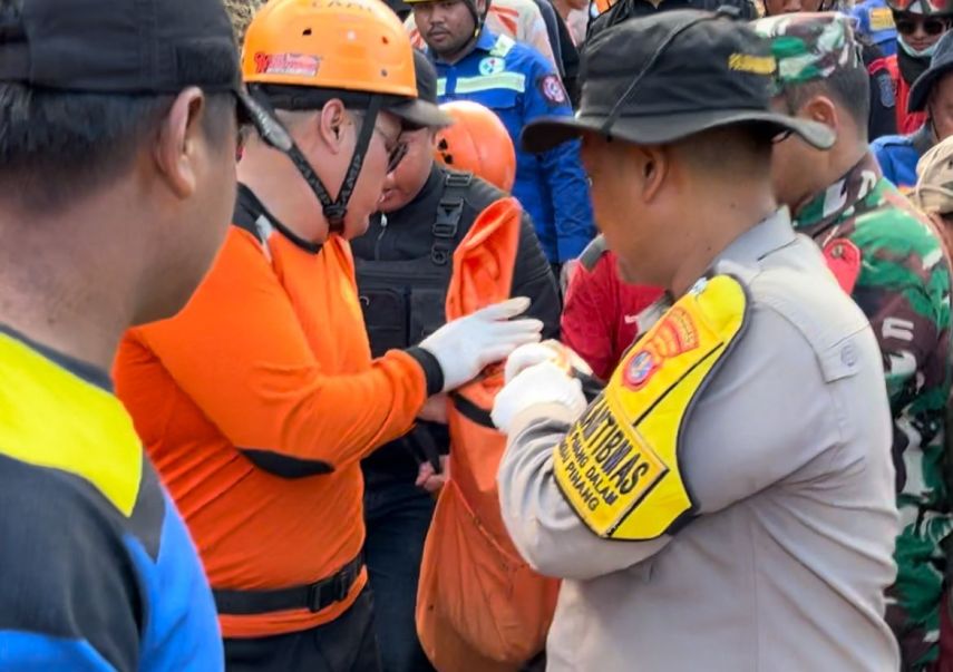 Kerahkan Dua Unit Ekskavator, Korban Longsor di Jalan Gerilya Samarinda Ditemukan Meninggal Dunia
