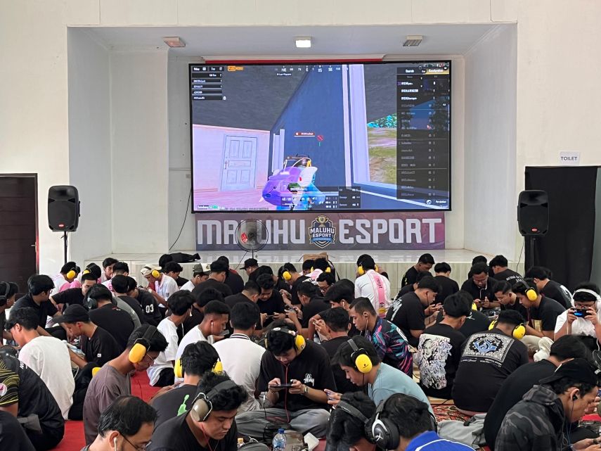 Geliat Digital Semarak HUT Maluhu, Ratusan Gamer Ramaikan Turnamen Esport Perdana