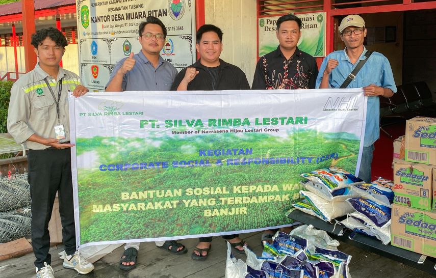 PT Silva Rimba Lestari Salurkan Bantuan Sosial ke 4 Desa Terdampak Banjir