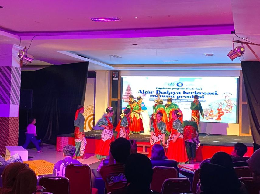 Dispar Kukar Apresiasi ISBI Kaltim Atas Pagelaran Budaya di Museum Mulawarman