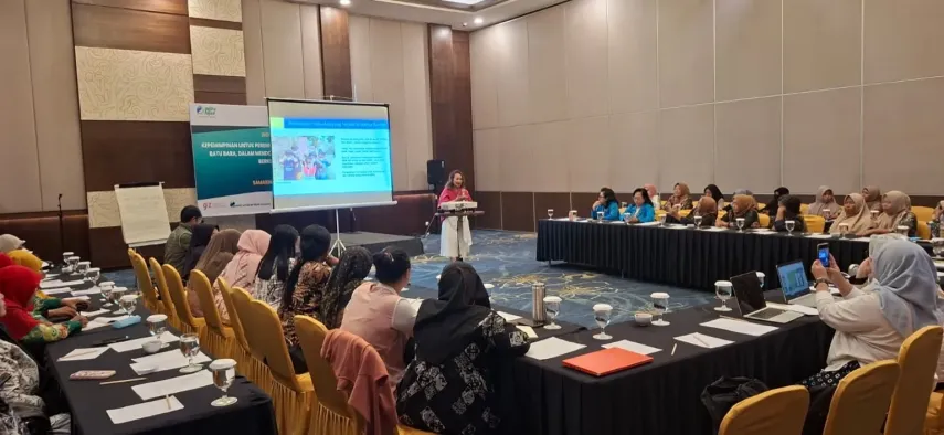 Perempuan di Sekitar Tambang Kaltim Belajar Suarakan Keresahan Energi lewat Medsos dan Kepemimpinan