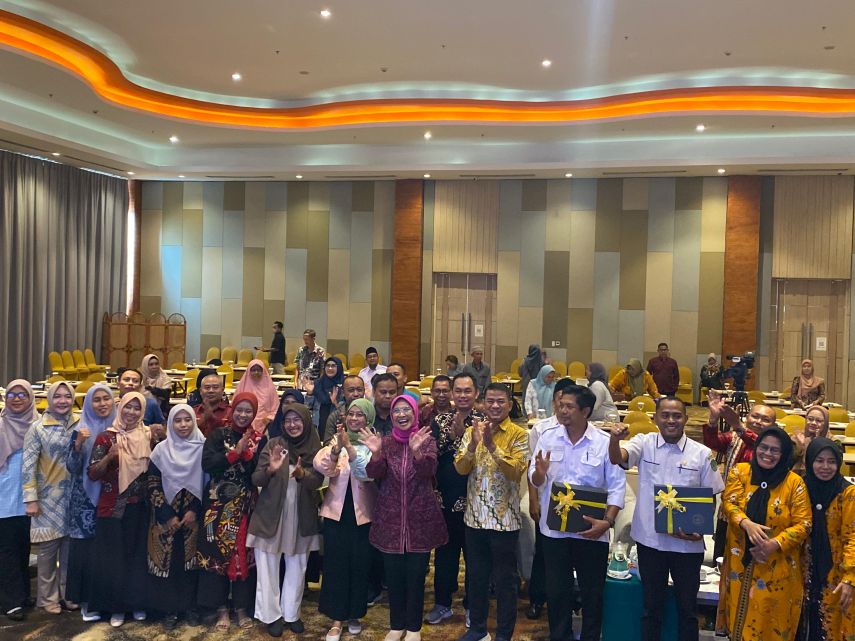 Hetifah Dorong Penguatan Kompetensi Guru di Kaltim Melalui Pendekatan Deep Learning ke Pelajar