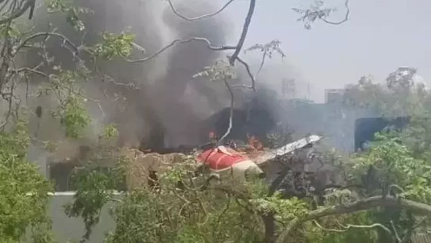 Pesawat Air India Jatuh Dekat Bandara Ahmedabad, 242 Penumpang di Dalamnya