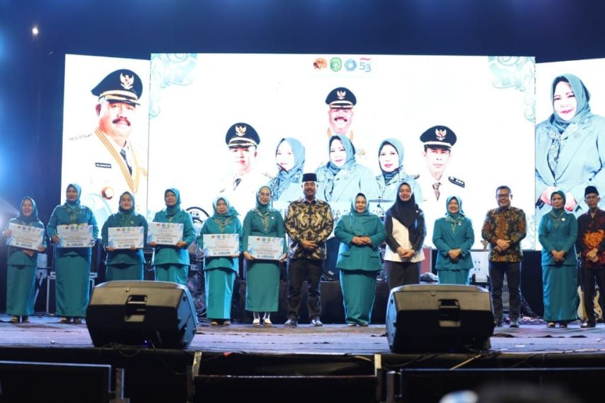 Muara Badak Juara Umum, HKG PKK ke-53 Kukar Resmi Ditutup Bupati Edi Damansyah
