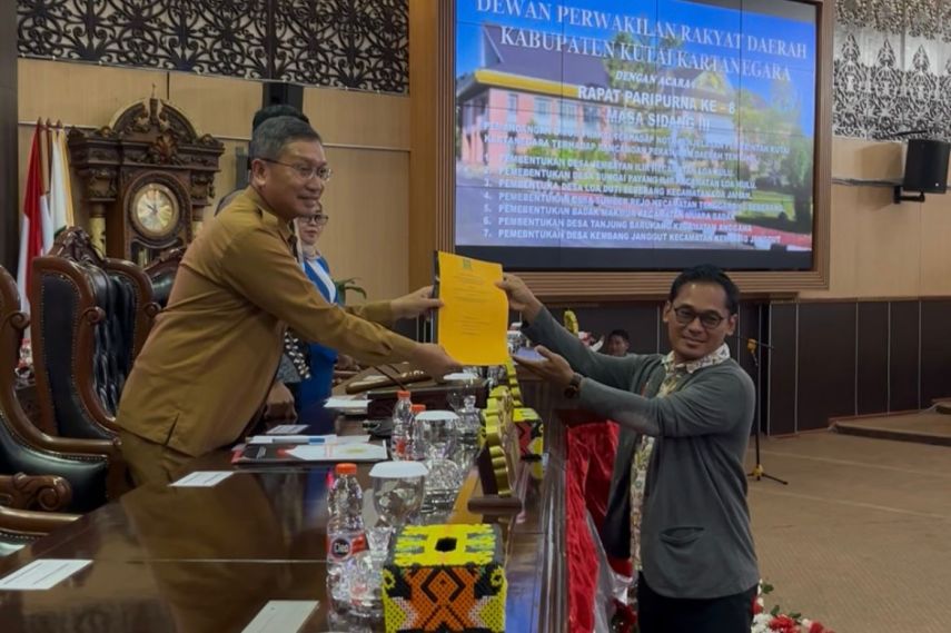 Pemkab Kukar Ajukan Raperda Pembentukan 7 Desa, Targetkan Percepatan Layanan Publik