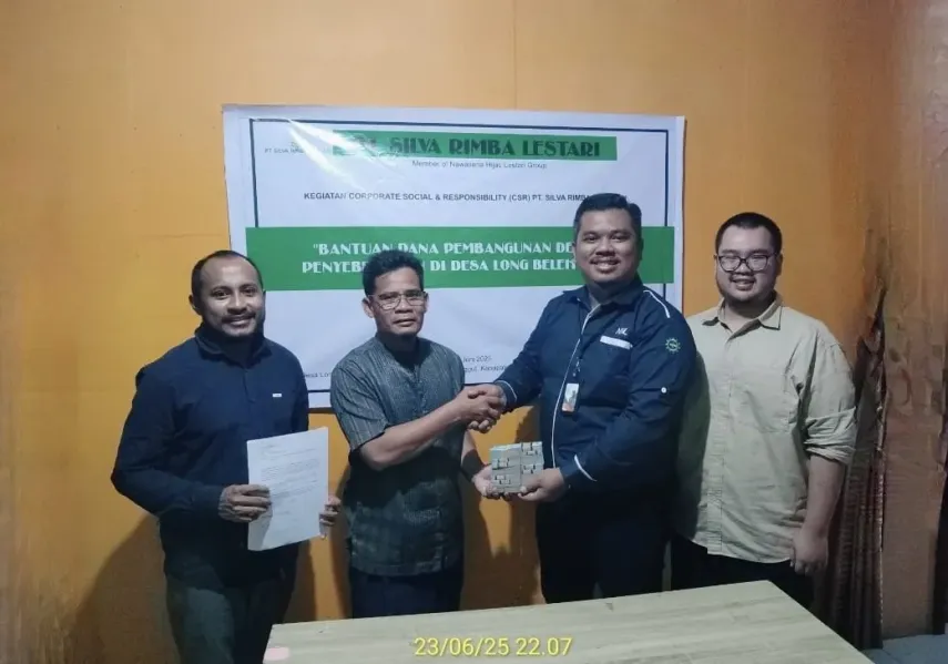 PT Silva Rimba Lestari Salurkan Bantuan Rp50 Juta untuk Pembangunan Dermaga Desa Long Beleh Haloq