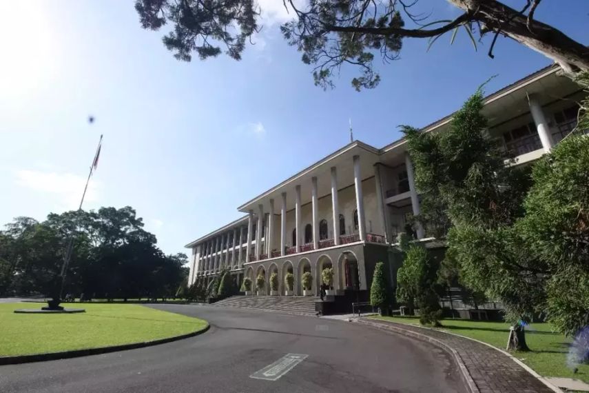 UGM dan UI Masuk 10 Besar Kampus Terbaik ASEAN Versi QS WUR 2026
