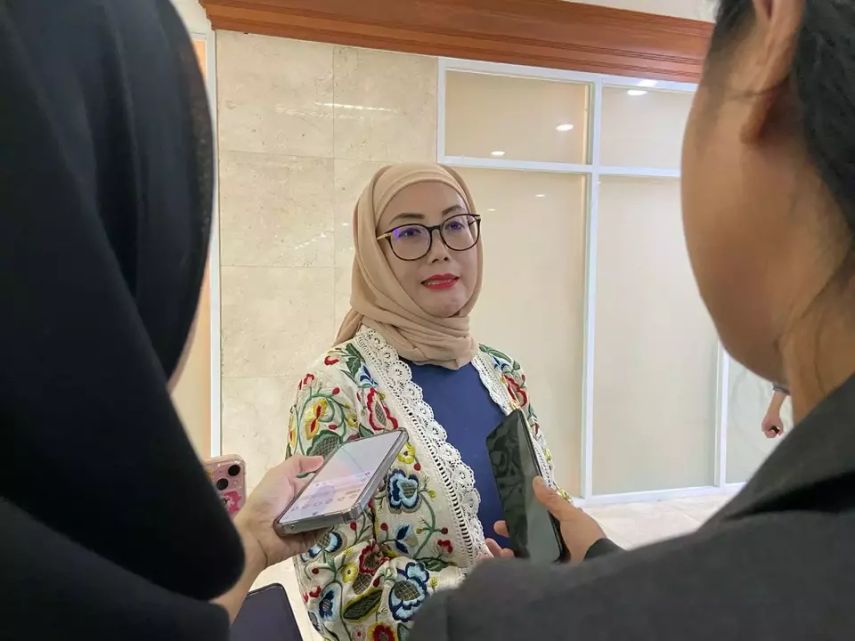 Ribuan Dana Bansos Gagal Cair akibat Salah Nama, DPR Minta Audit Total